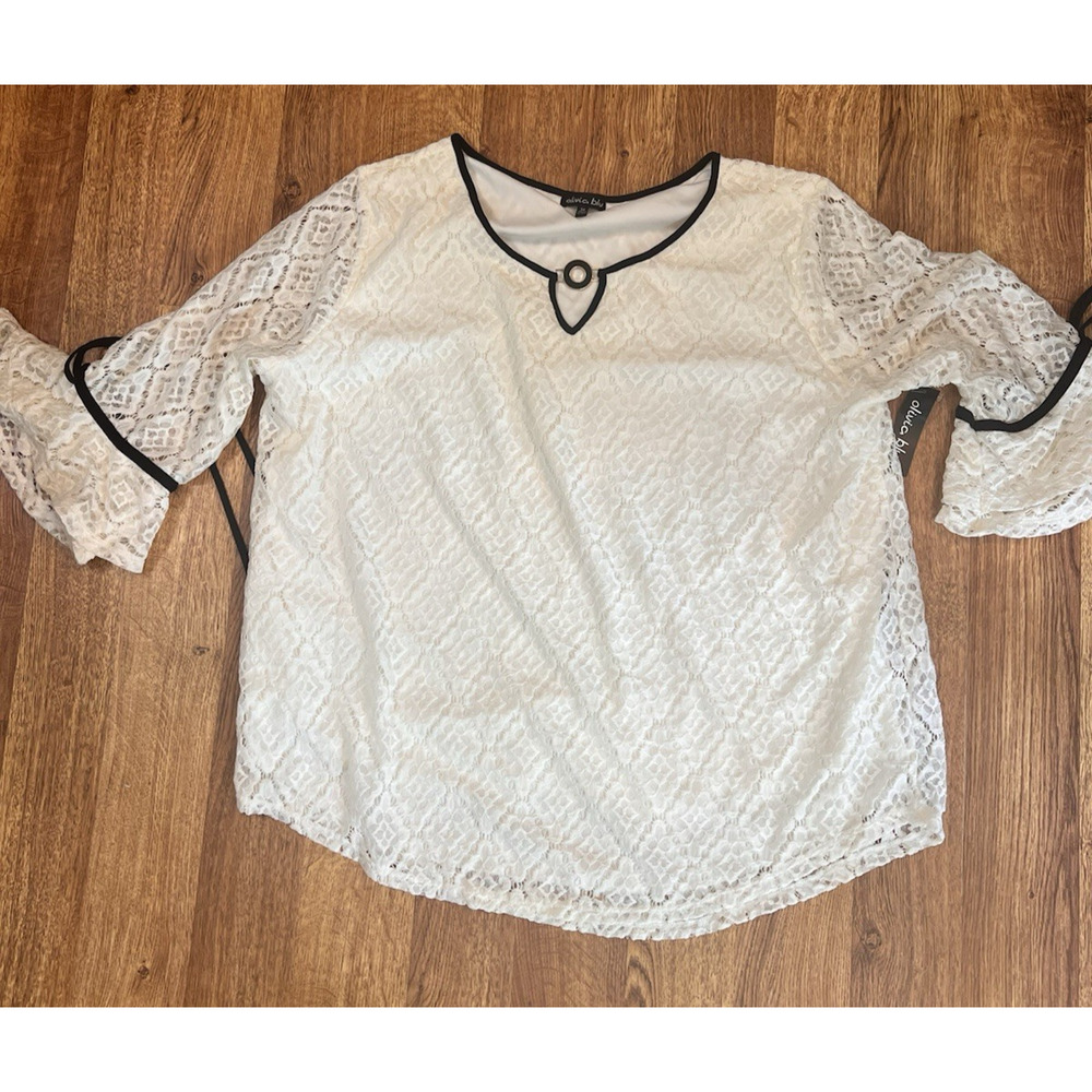 Olivia Blu Lace 3/4 Layered Bell Sleeve Black Trim Cream Women Top 3X NWT - Picture 7 of 8